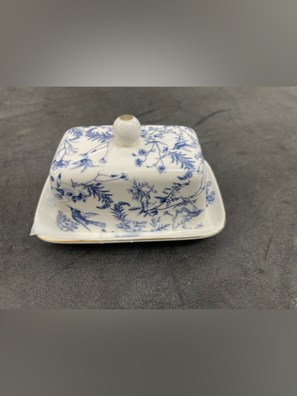 Grace Teaware blue and white floral design covered butter dish - brand new! - Picture 4 of 5